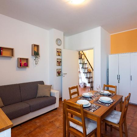 Exclusive Apartment Sansiro 5Minuti - Wifi Free Milánó Kültér fotó