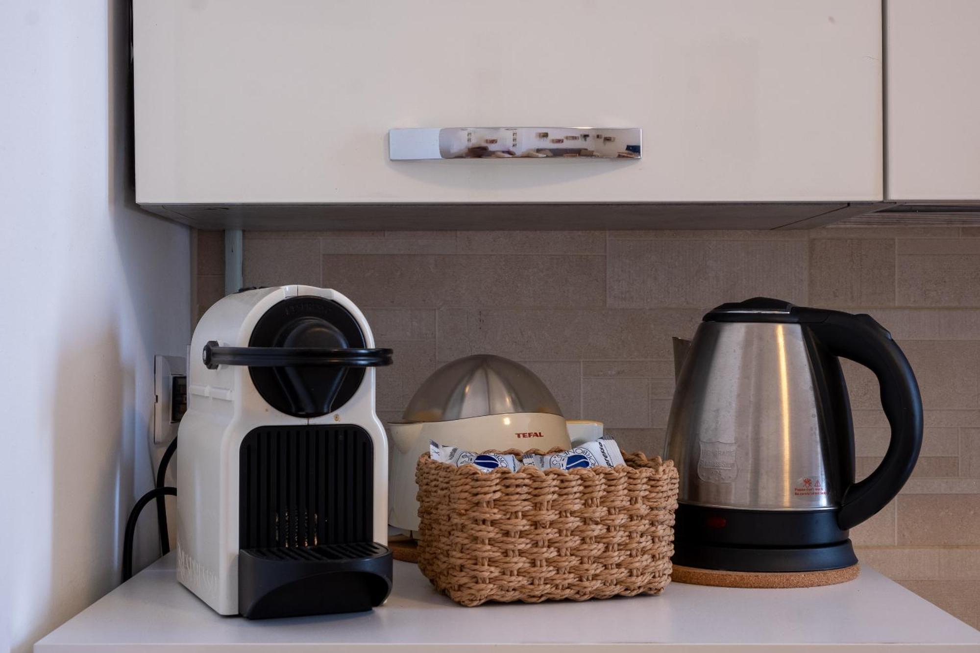 Exclusive Apartment Sansiro 5Minuti - Wifi Free Milánó Kültér fotó